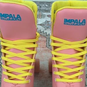 🌼🌼  Impala Rollerskates